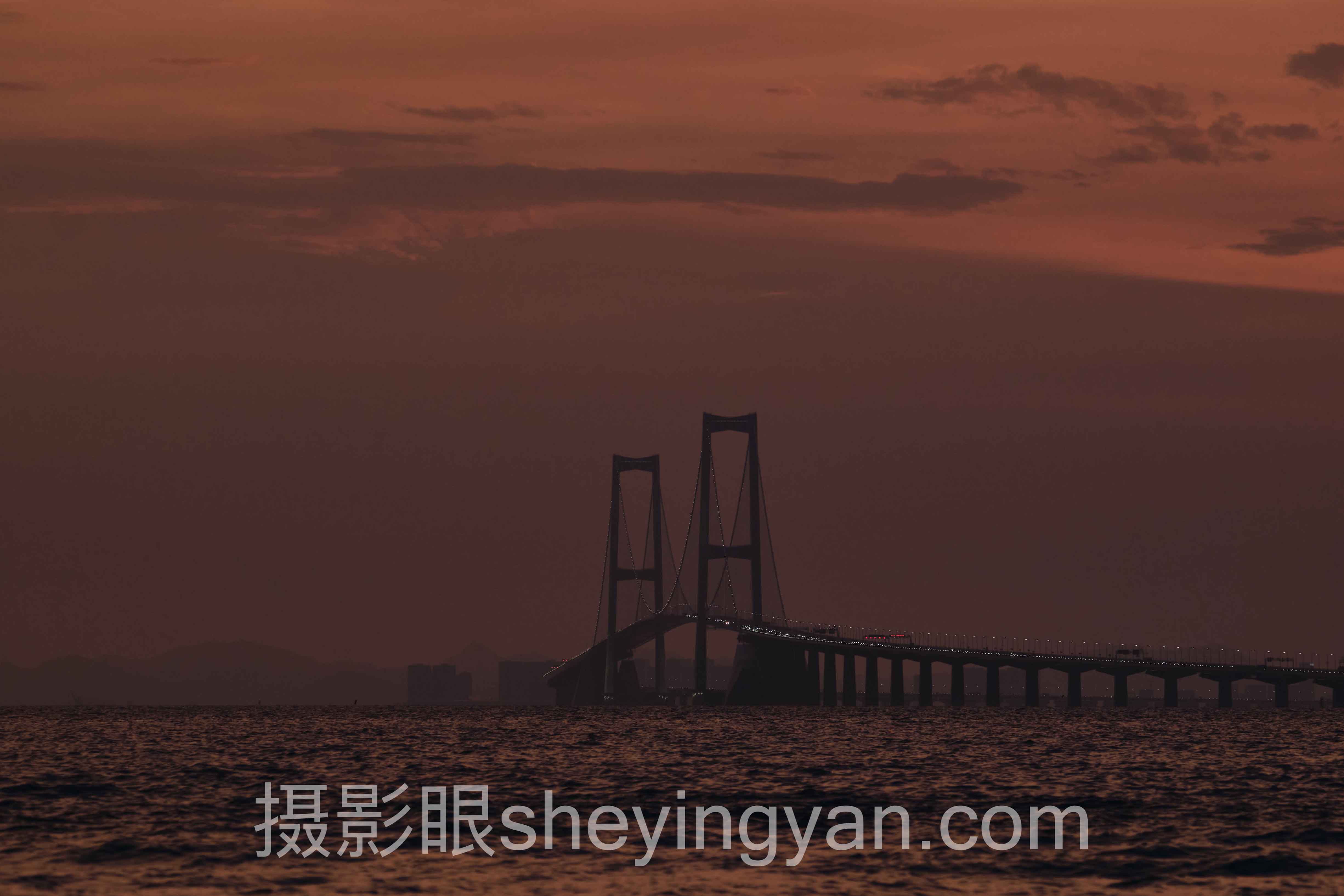 专家深度解读：AI照片评分提升经历的机遇与挑战